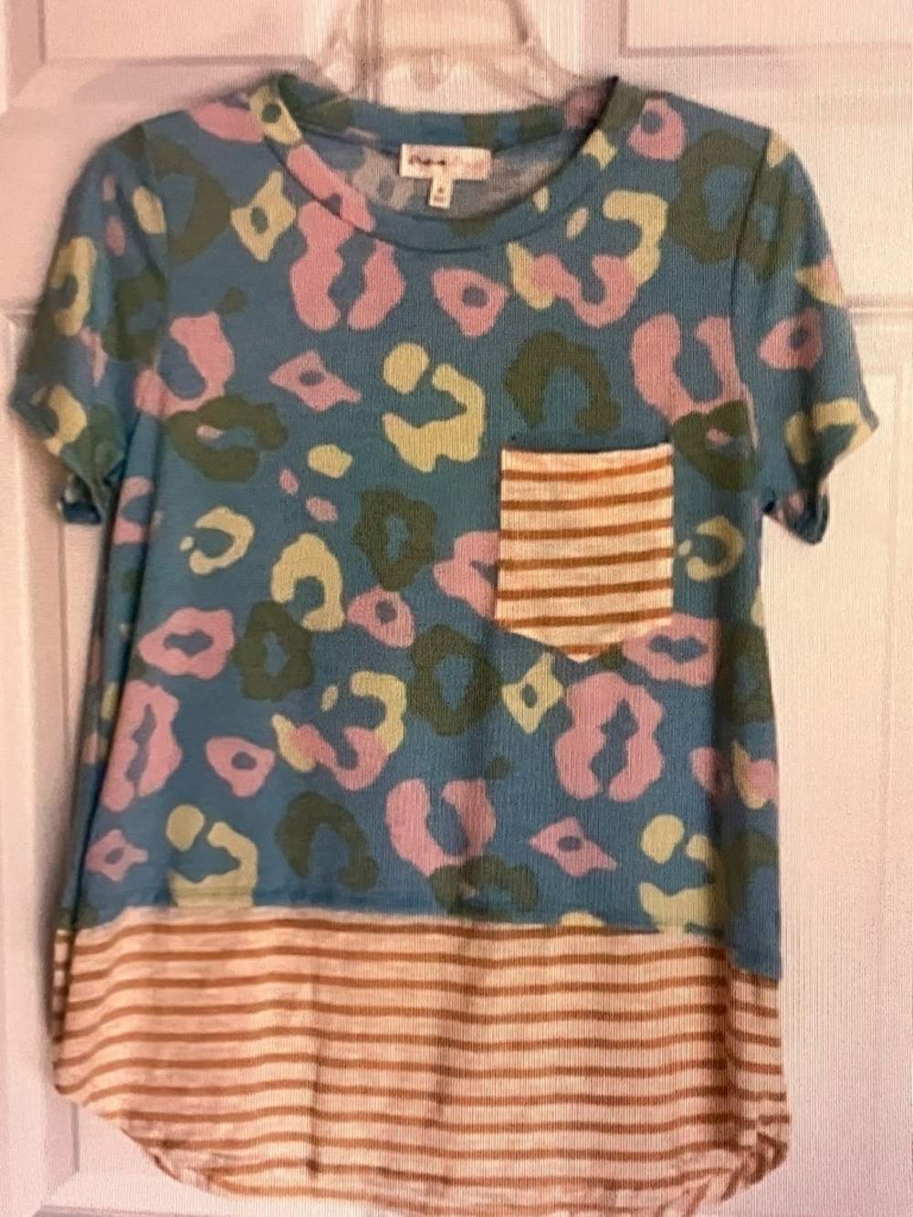 Perfectly Posh Blue Short Sleeve Tee with Pastel Leopard Print & Striped Pocket